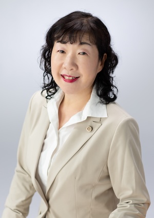 田中 真由美